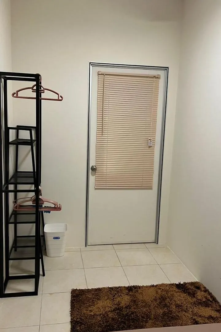 Kiki'S Room For Men 8B Malacca 0*,  Malaysia