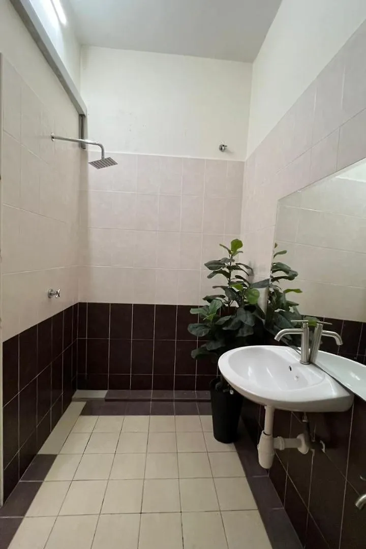 Guest house Kiki'S Room For Men 8B Malacca Malaysia